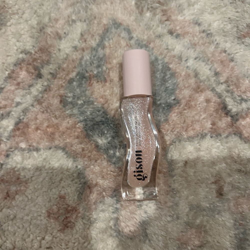 Silver Shine Lip Gloss Makeup